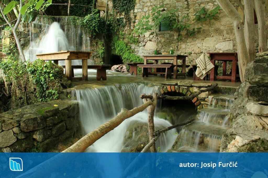 Holiday Home Anita Unesic Buitenkant foto